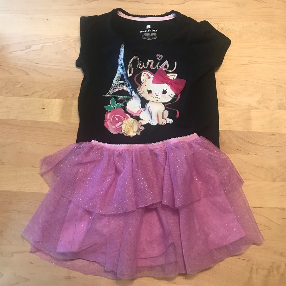 3/$15 🌸 Girls Paris Outfit